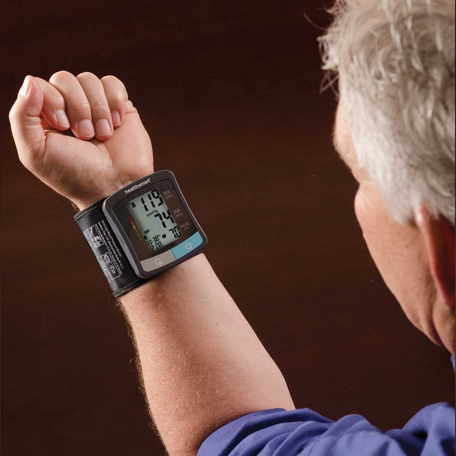 HealthSmart Digital Standard Blood Pressure Monitor with Automatic Upper Cuff and Pulse Rate Display thumbnail 3
